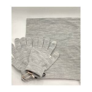 LOOK BY M Women's Heather Gray Scarf and Glove Set SZ OS